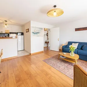  Appartement Ty Azur, Charmant 2 Pieces Avec Balcon