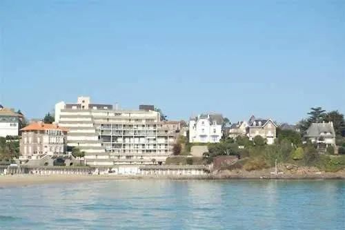 Le Crystal Studio Terrasse Vue Mer Direct Plage Dinard Appartement