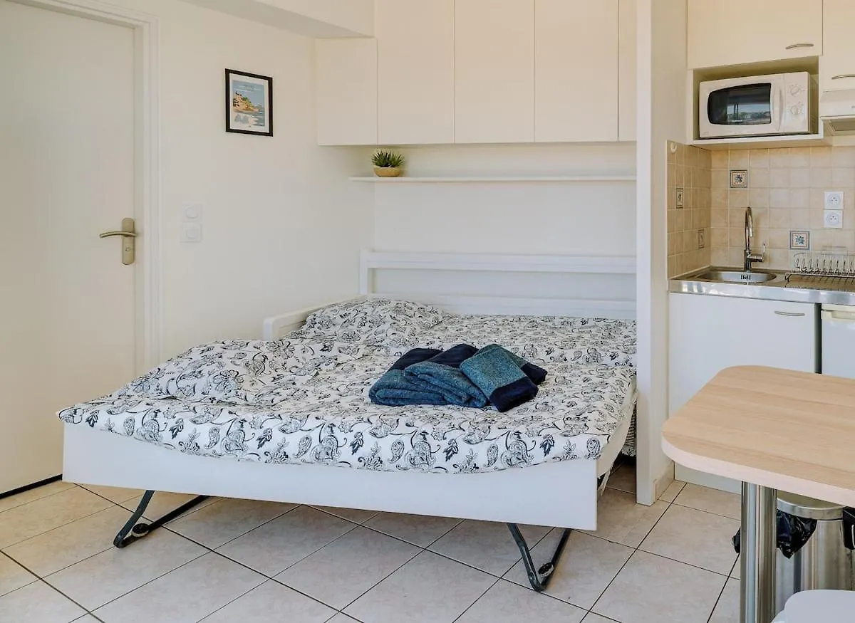 Le Crystal Studio Terrasse Vue Mer Direct Plage Dinard