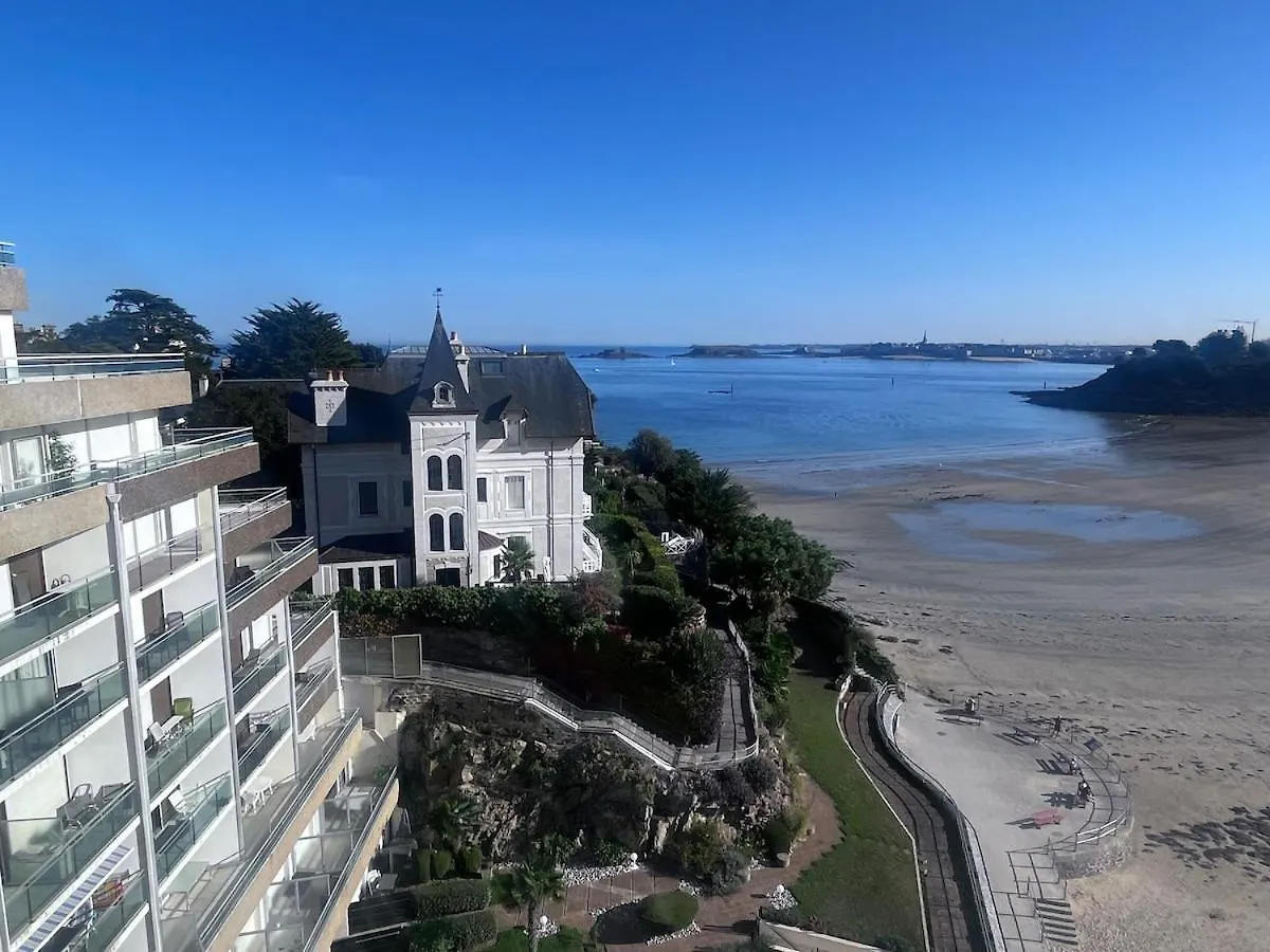 Le Crystal Studio Terrasse Vue Mer Direct Plage Dinard Apartment